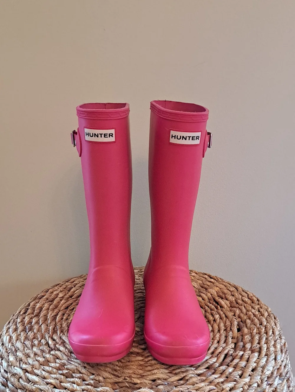 Hunter Girls Youth Classic Wellie Rain/Outdoor/Preppy Tall Pink Rubber Boots 4